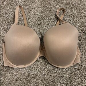 Victoria's Secret Nude Bra Body by Victoria Secret 40 DDD
